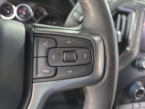 Used 2022 Chevrolet Silverado 1500 LT Trail Boss w/ Bed Protection Package image 17