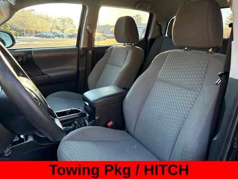 Used 2022 Toyota Tacoma SR image 13
