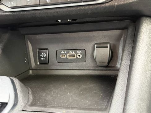 Certified 2024 Nissan Sentra SV FWD image 23