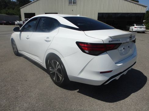 Used 2022 Nissan Sentra SV FWD image 6