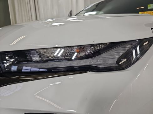 Certified 2023 Chevrolet TrailBlazer ACTIV image 36