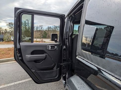 Used 2026 Jeep Wrangler Sport image 50