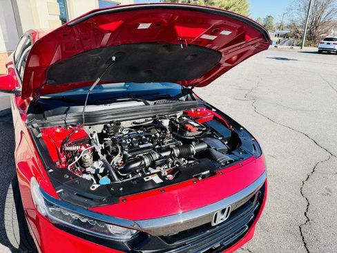 Used 2018 Honda Accord Sport image 19