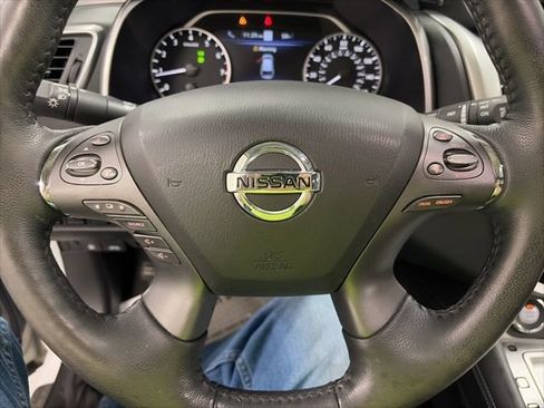 Used 2022 Nissan Murano SL w/ SL Moonroof Package FWD image 19