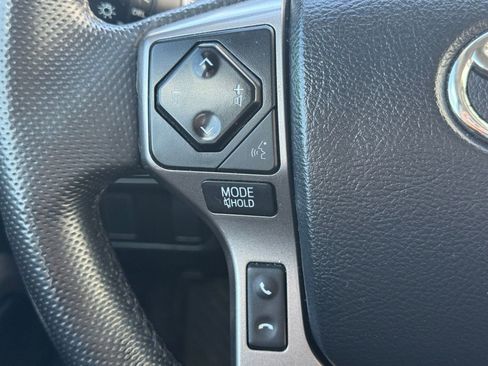 Used 2016 Toyota Tacoma SR5 image 16