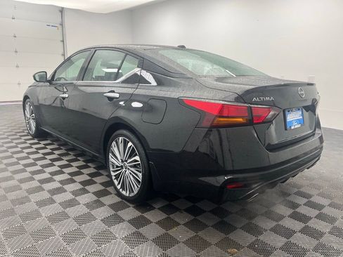 Used 2024 Nissan Altima 2.5 SL image 12