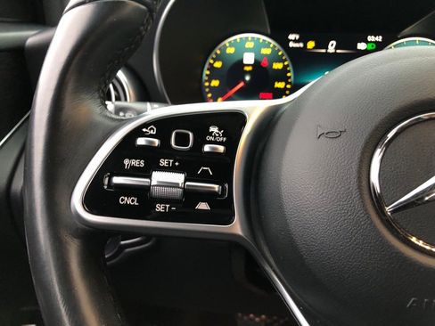 Used 2022 Mercedes-Benz GLC 300 4MATIC w/ Driver Assistance Package image 21