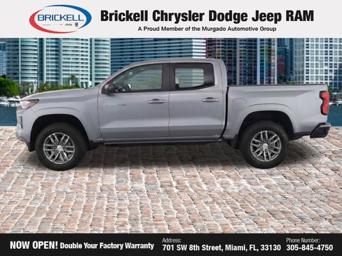 Used 2024 Chevrolet Colorado LT RWD image 7