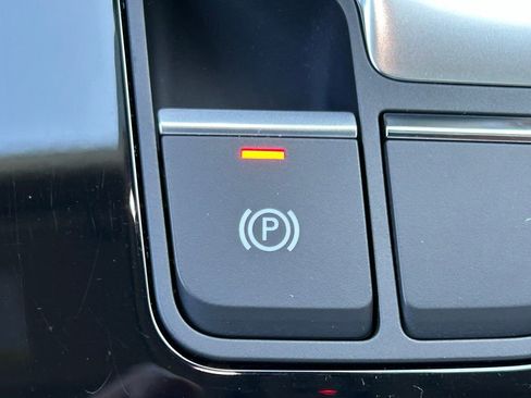 Used 2022 Audi Q5 2.0T Premium Plus w/ Premium Plus Package image 43