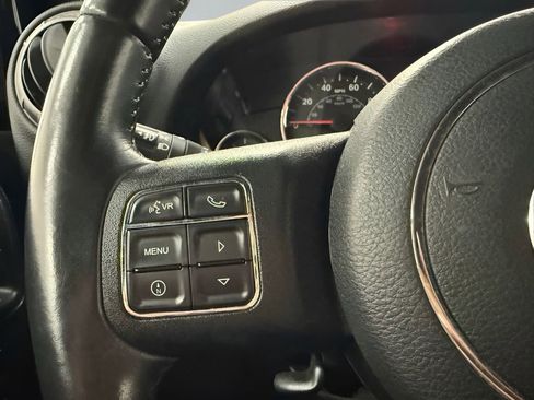 Used 2016 Jeep Wrangler Sport AWD/4WD image 17