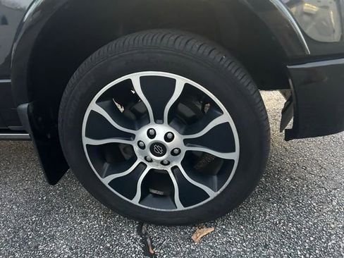 Used 2012 Ford F150 Harley-Davidson image 3