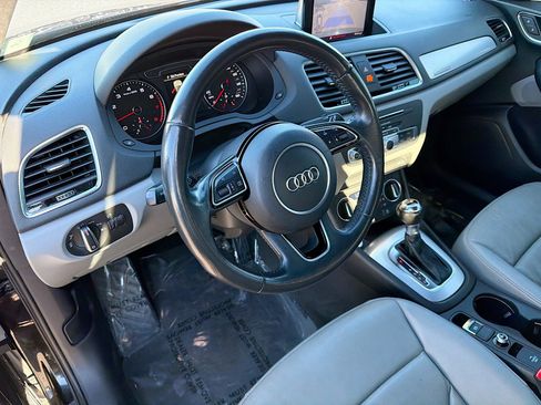 Used 2018 Audi Q3 2.0T Premium image 25