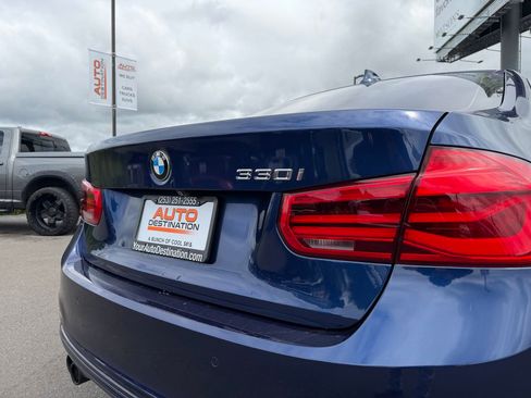 Used 2018 BMW 330i Sedan RWD image 13