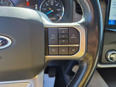 Used 2023 Ford Expedition Limited RWD image 18