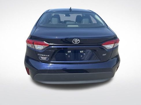 Used 2024 Toyota Corolla LE FWD image 4