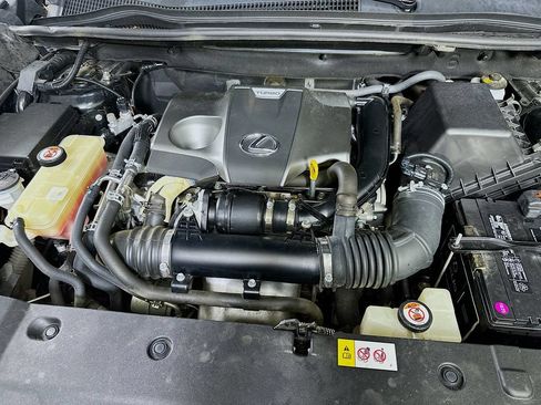 Used 2018 Lexus NX 300 FWD w/ Premium Package image 8