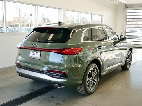 New 2025 Audi Q5 Prestige image 6