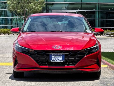 Used 2021 Hyundai Elantra SEL FWD image 9