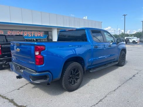 Used 2024 Chevrolet Silverado 1500 Custom RWD image 3
