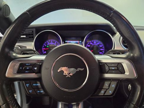 Used 2021 Ford Mustang Premium RWD image 23