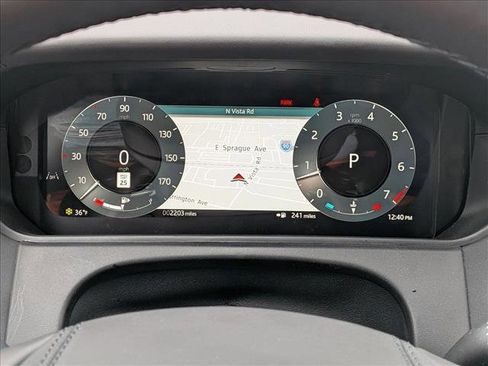 New 2026 Land Rover Range Rover Velar Dynamic SE AWD/4WD image 11