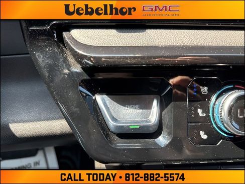 Used 2024 GMC Sierra 1500 AT4 w/ Technology Package image 24