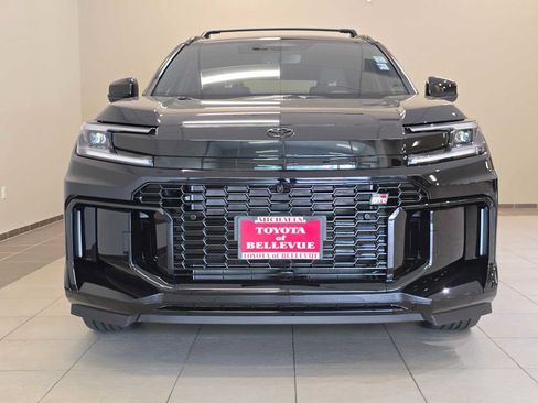 Certified 2026 Toyota RAV4 AWD Plug-in Hybrid image 6