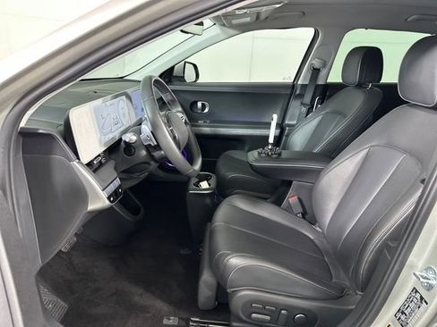 Used 2023 Hyundai Ioniq 5 Limited image 11