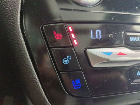 Used 2021 Ford Explorer Limited w/ Hybrid Equipment Group 310A image 29