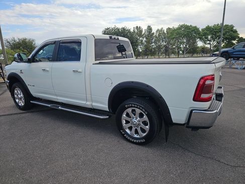 Used 2020 RAM 2500 Laramie AWD/4WD image 3