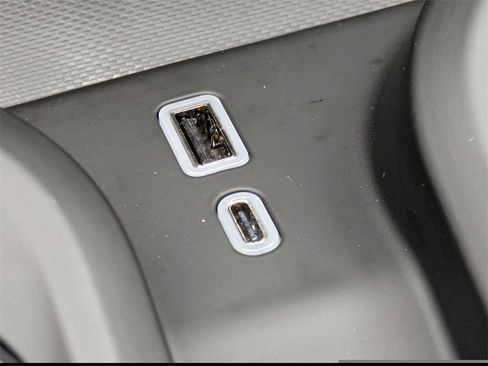 Used 2025 GMC Sierra 1500 AT4X image 25