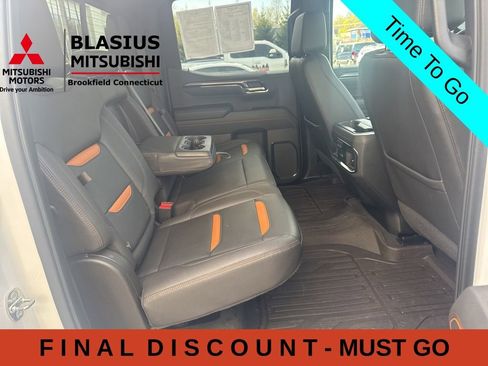 Used 2022 GMC Sierra 1500 AT4 w/ AT4 Premium Package AWD/4WD image 41