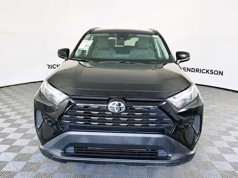 Used 2024 Toyota RAV4 XLE image 8