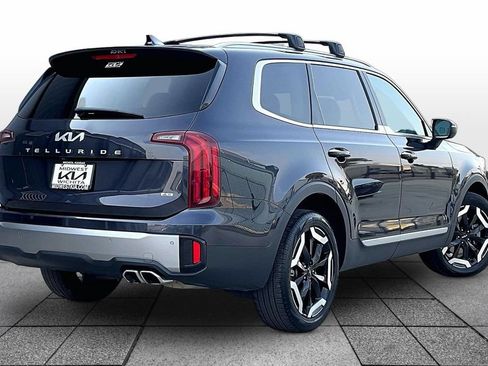 Used 2025 Kia Telluride S AWD/4WD image 13