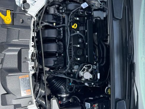 Used 2016 Ford Focus SE image 27