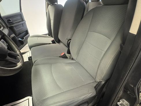 Used 2016 RAM 1500 Express AWD/4WD image 21