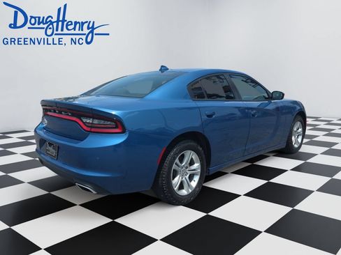 Used 2023 Dodge Charger SXT RWD image 5
