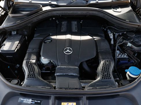 Used 2016 Mercedes-Benz GLE 400 4MATIC image 23