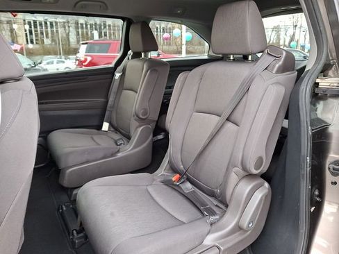 Used 2019 Honda Odyssey EX image 10