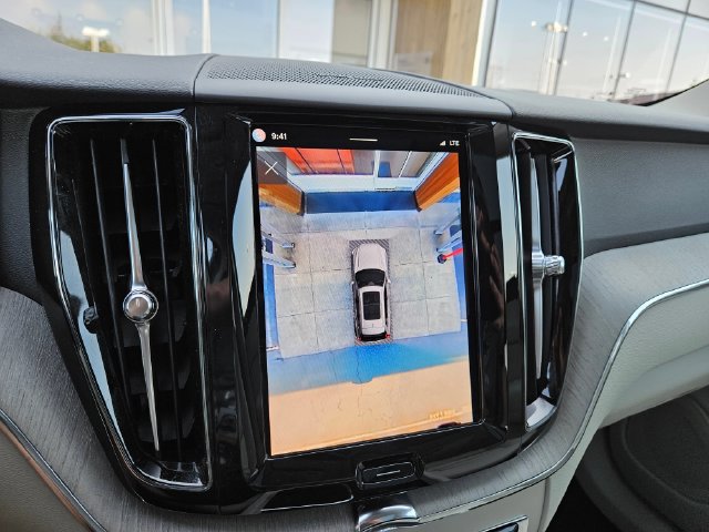 Certified 2024 Volvo XC60 T8 Plus w/ Protection Package Premier AWD/4WD image 26