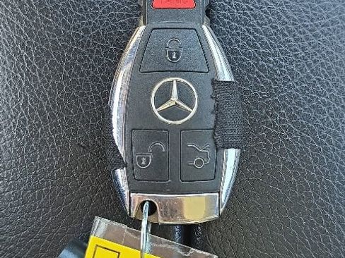 Used 2016 Mercedes-Benz C 300 4MATIC Sedan image 28