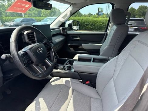 Used 2023 Toyota Tundra Limited AWD/4WD image 11