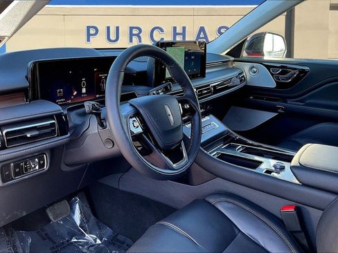 New 2026 Lincoln Aviator Reserve image 7