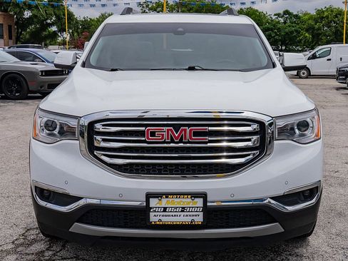 Used 2017 GMC Acadia SLT AWD/4WD image 2