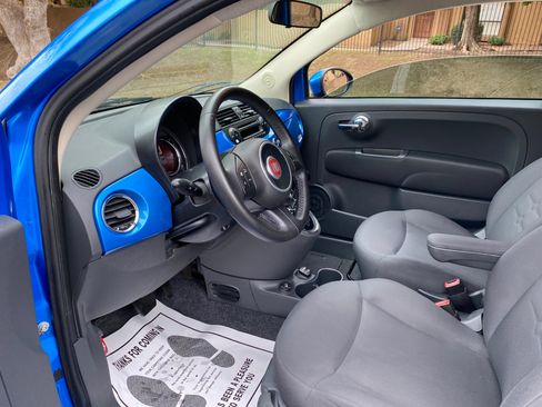 Used 2015 FIAT 500 Pop image 34