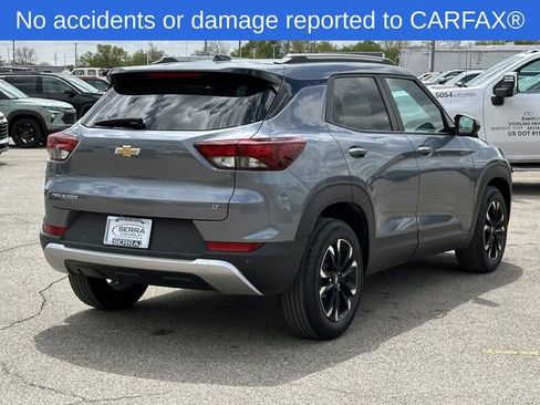 Certified 2022 Chevrolet TrailBlazer LT w/ Confidence II Package FWD image 6