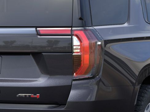 New 2026 GMC Yukon AT4 w/ AT4 Premium Package AWD/4WD image 11