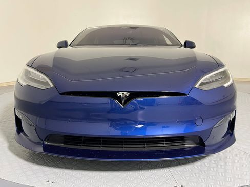 Used 2022 Tesla Model S Plaid image 5