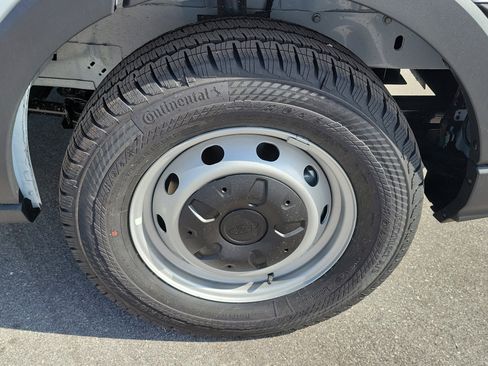 New 2026 Ford Transit 250 148 Medium Roof w/ Load Area Protection Package image 14