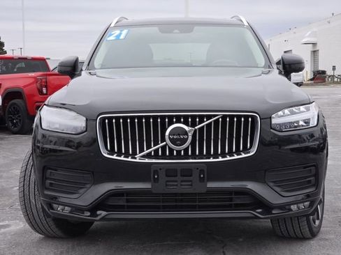 Used 2021 Volvo XC90 T6 Momentum w/ Advanced Package image 19
